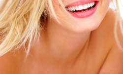 Halsfalten Glatten Mit Botox Und Hyaluronsaure Von Spezialisierten Arzten